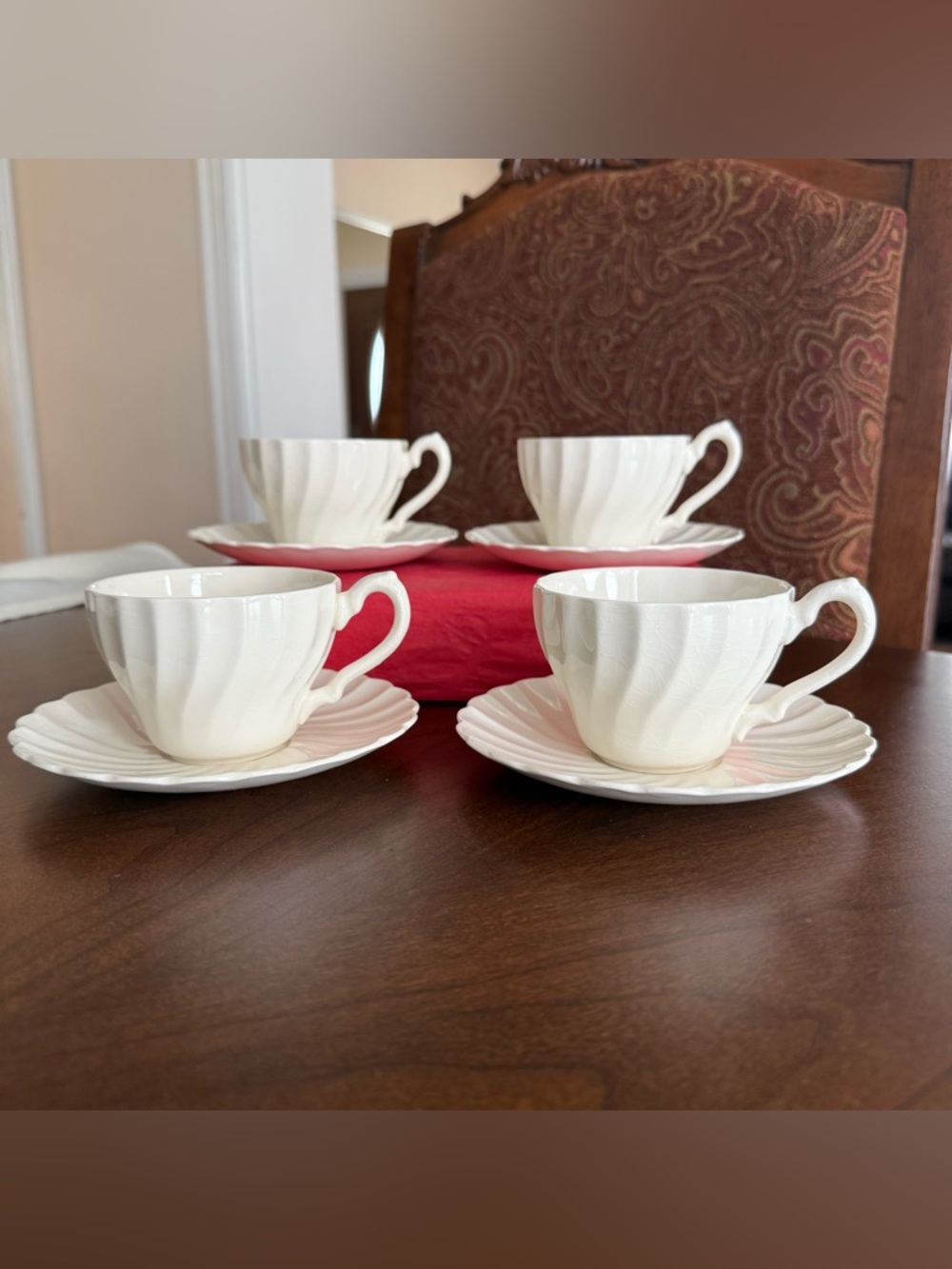 4 Sets Myott Staffordshire England Olde Chelsea White Swirl 5.75” Cups & Saucers